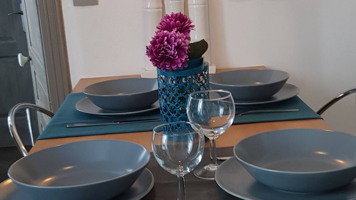 Pezenas Apartment | Air-conditioned apartment