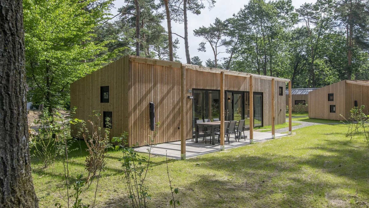 Municipality of Geldrop-Mierlo Ski Chalet | Air-Conditioned Chalet near Eindhoven