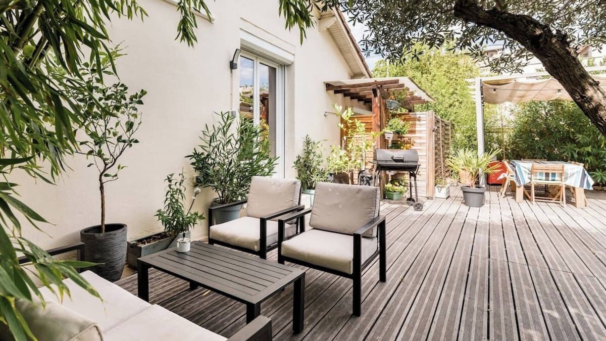 Toulouse North Villa | Air-conditioned House With Heated Pool