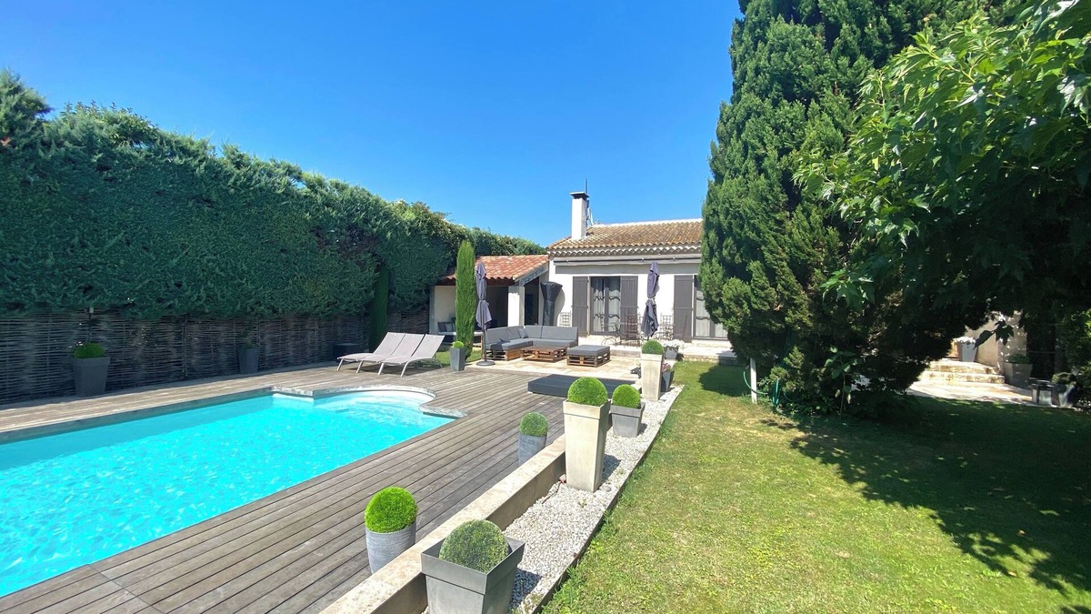 Maillane Villa | Air-conditioned villa with swimming pool Saint-Rémy de Provence