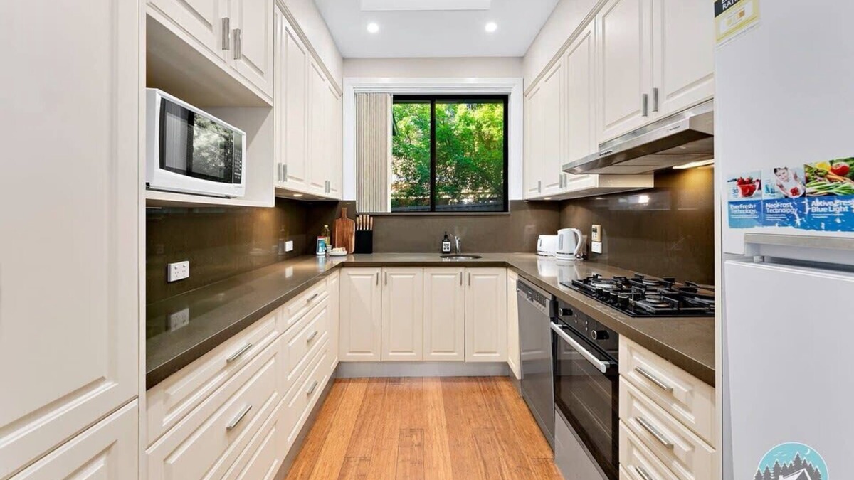 Beacon Hill House | Aircabin - Beacon Hill - Lovely - 3 Beds House