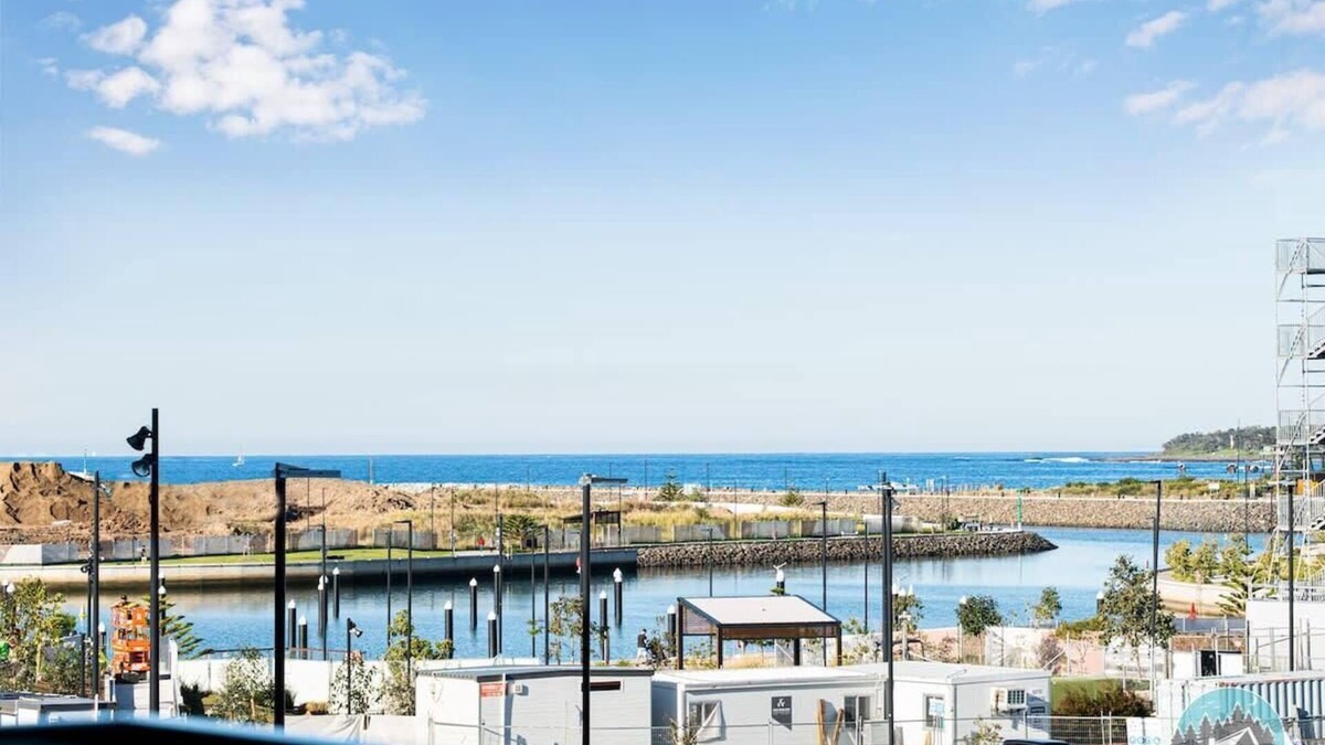 Shell Cove Apartment | Aircabin - Shell Cove - Next to Marina - 2BR Apt