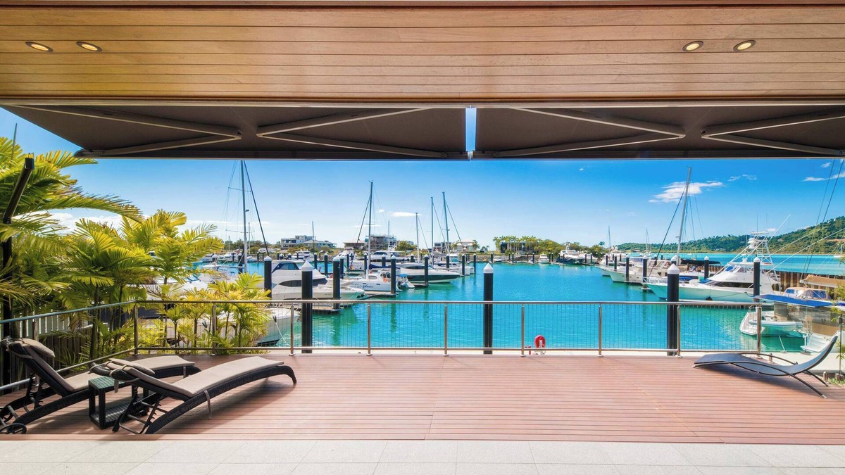 Airlie Beach House | Airlie Beach Marina-Front Luxury at 10 The Cove