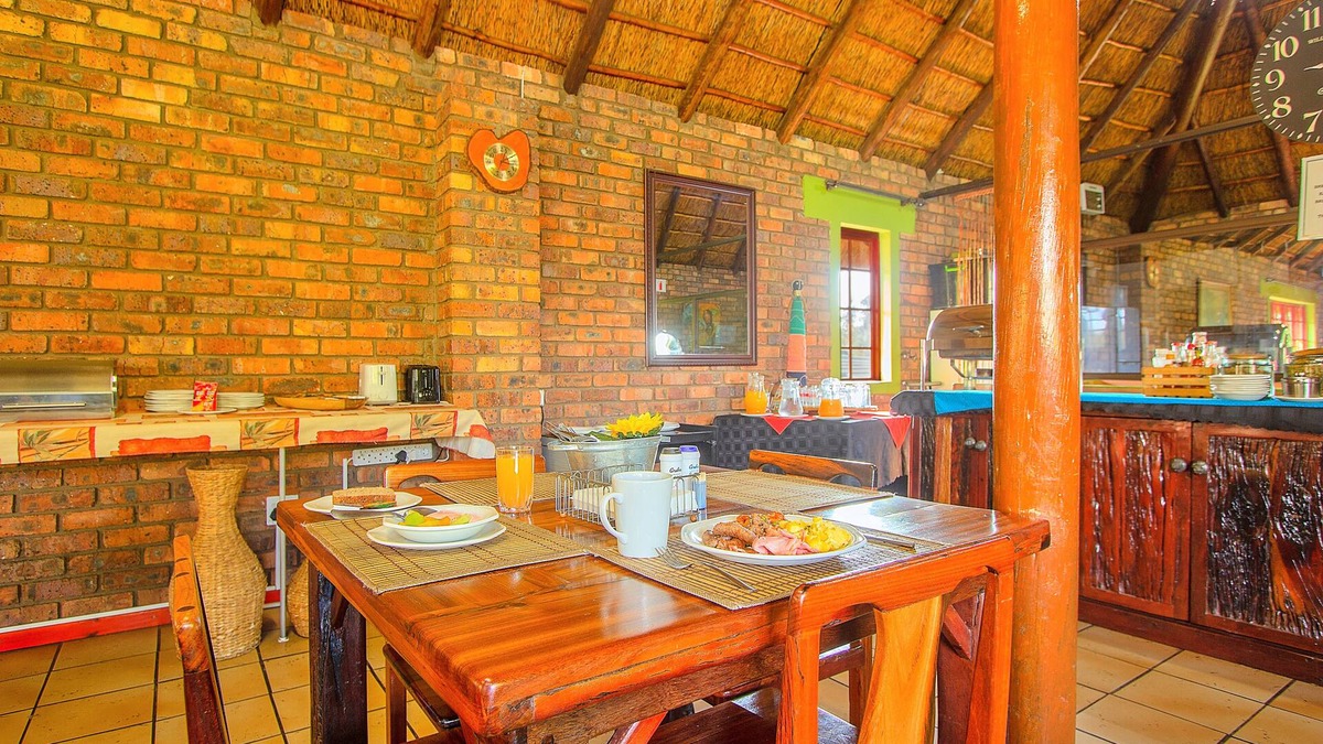 Kempton Park House | Airport Bird & Game Lodge