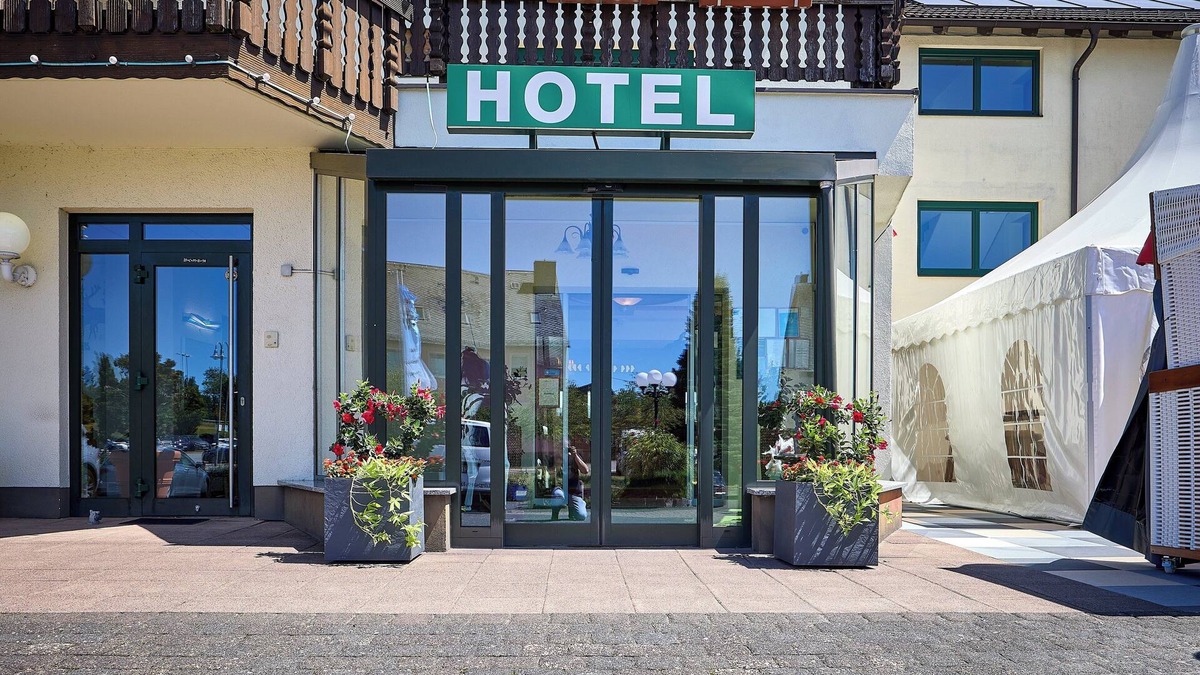 Lautzenhausen Hotel | Airport-Hotel Fortuna
