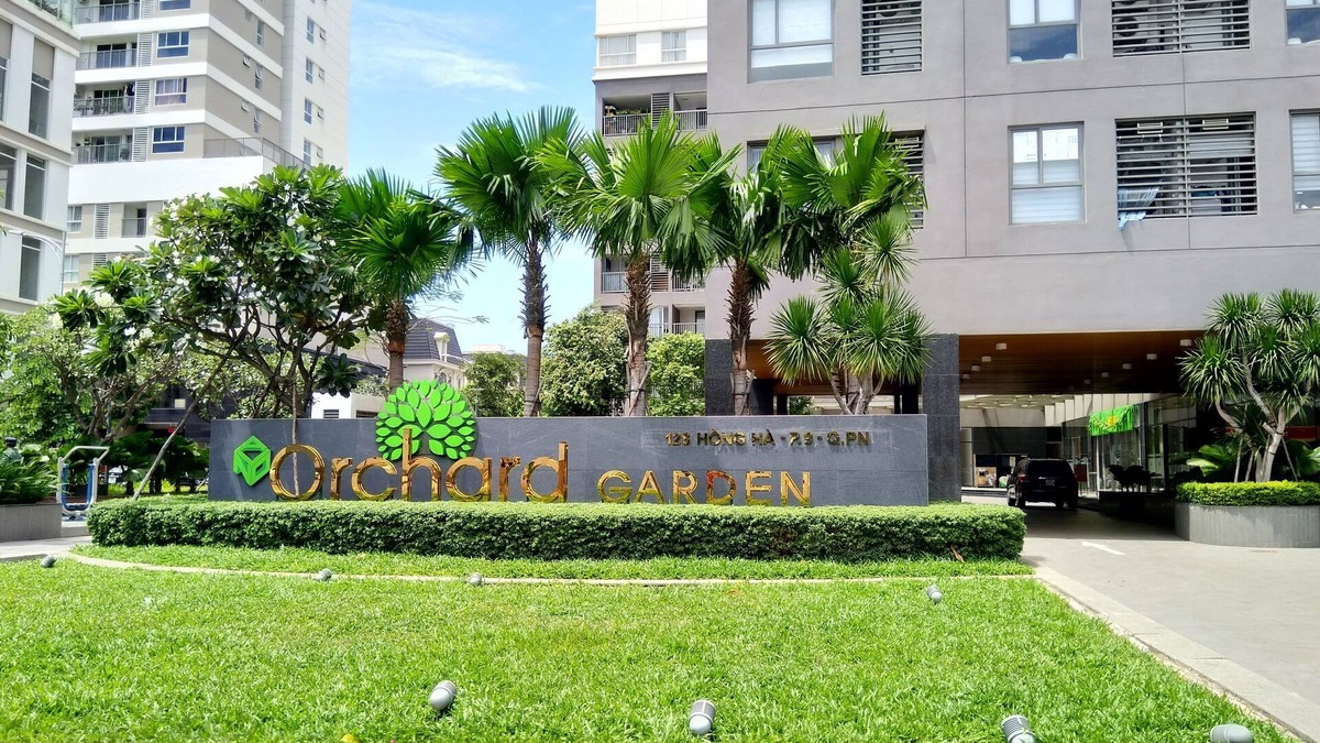 Phu Nhuan House | Airport House - *Orchard Garden Free Pool & Gym*