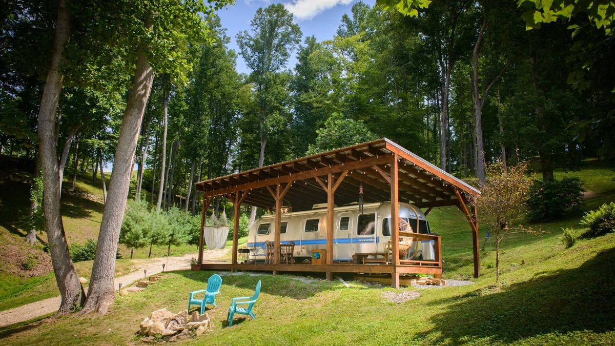 Sugar Grove Cabin | Airstream: Glamping at a Petting Zoo w/Hot Tub