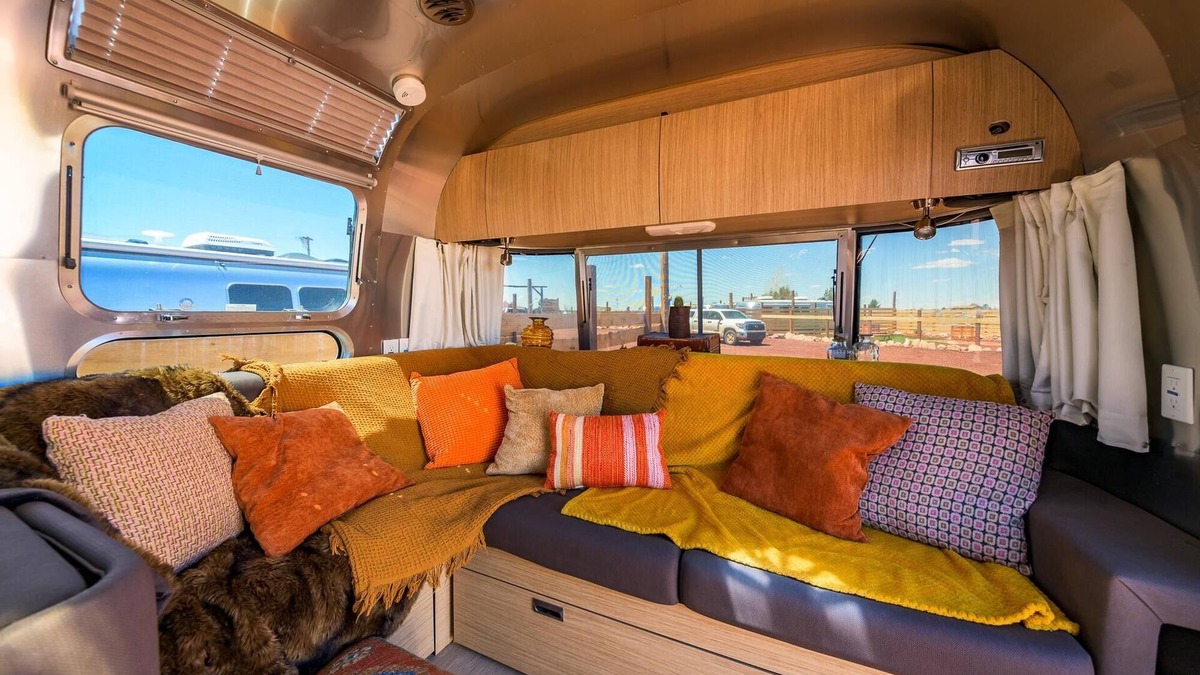 Valle House | Airstream w/Private Hot Tub (Unit E) - 5 Person Airstream with Private Hot Tub