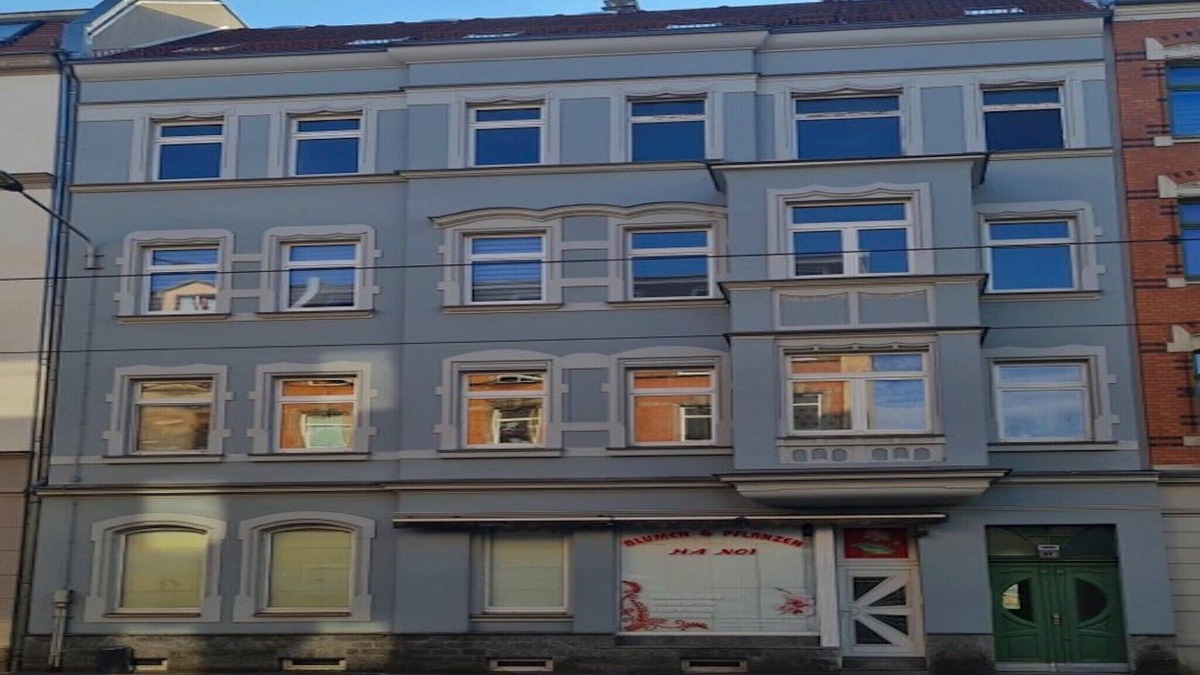 Zwickau Apartment | Airy City Apartment in Zwickau