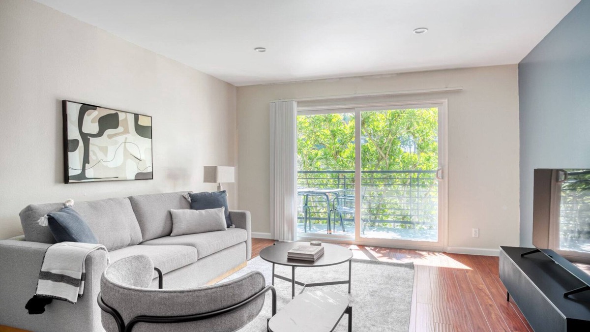Woodland Hills Apartment | Airy Woodland Hills 1BR w/Pool & Gym, nr Warner Center, by Blueground