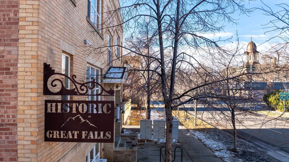 Great Falls Apartment | Aisling Suites