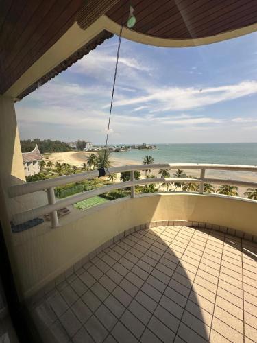 Si Rusa Apartment | AJ's Regency Tanjung Tuan Beach Resort, Port Dickson, Malaysia - Seafront apartments