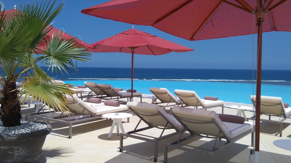 La Saline Les Bains Hotel | Akoya Hotel & Spa