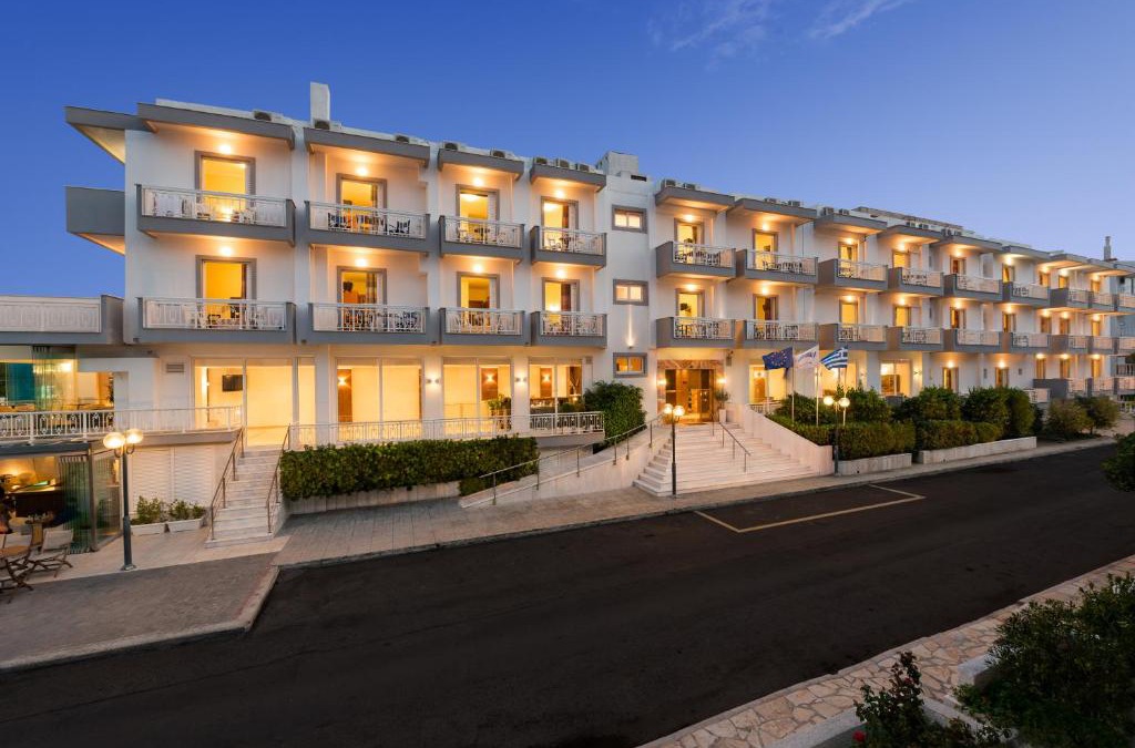 Paralia Porovitsis Hotel | Akrata Beach Hotel