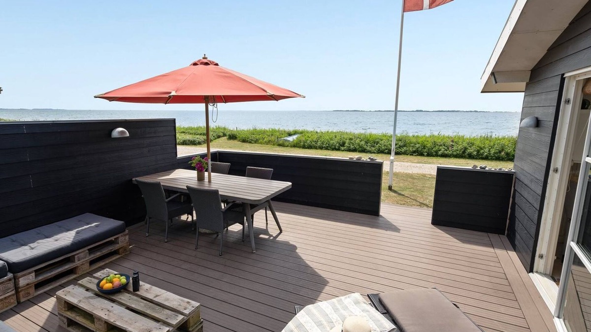 Næs House | "Akseline" - 20m from the sea by Interhome
