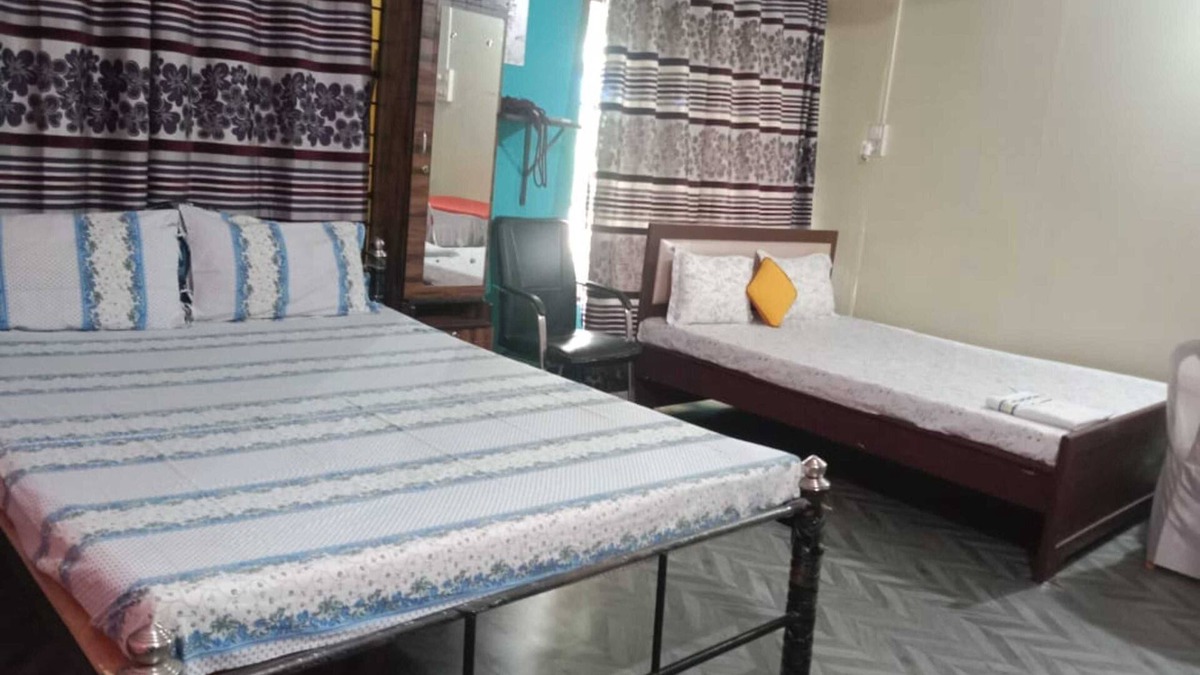 Guwahati House | Akshita Guest House By GRB
