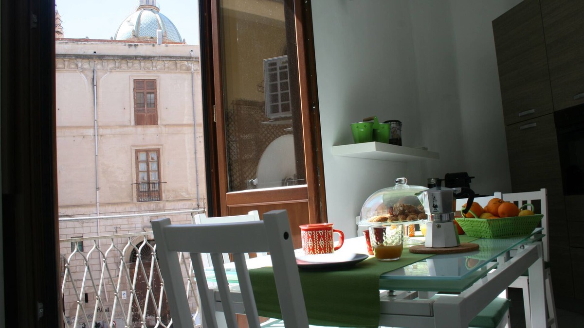 Centro Storico Apartment | AL 124 - House in the heart of Palermo