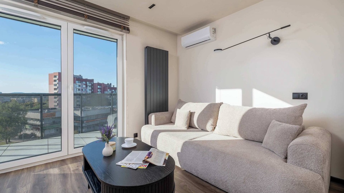 Tychy Apartment | Al. Bielska 129 Tychy | Air Conditioned Studio with Parking and Mountain View