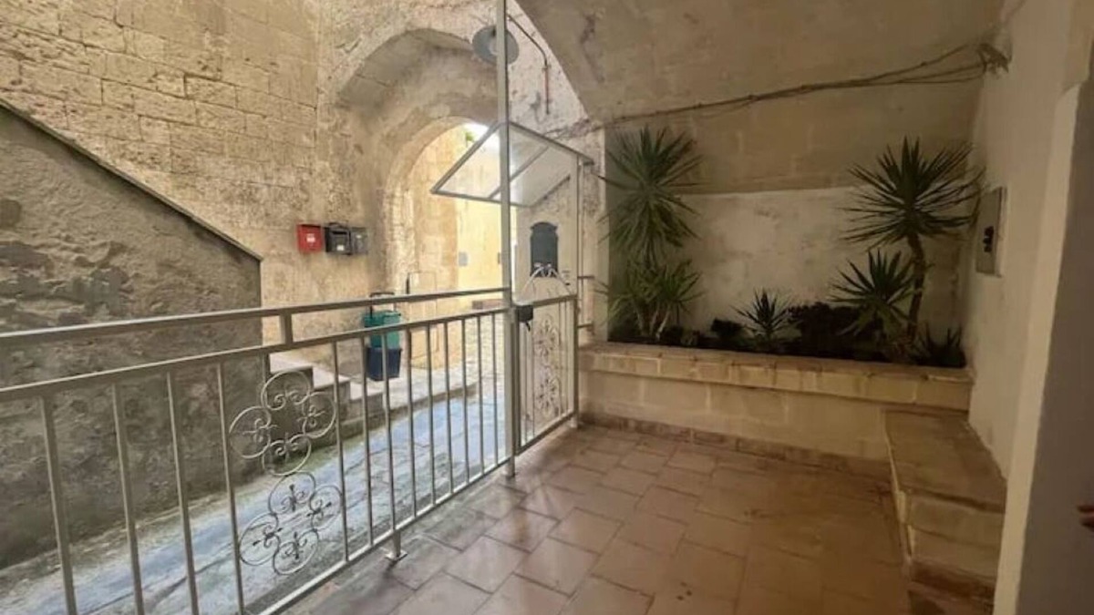 Sasso Caveoso Apartment | Al Duomo Historic Apartment for families and friends in the heart of Matera