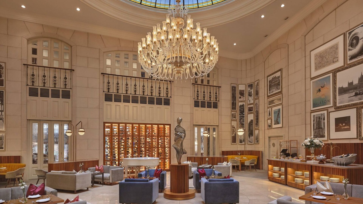 Inner City Budapest Hotel | Al Habtoor Palace Budapest, Preferred Hotels & Resorts