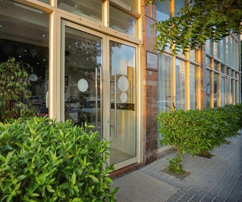 Sharjah Apartment | Al Sharq Hotel Suites - BAITHANS