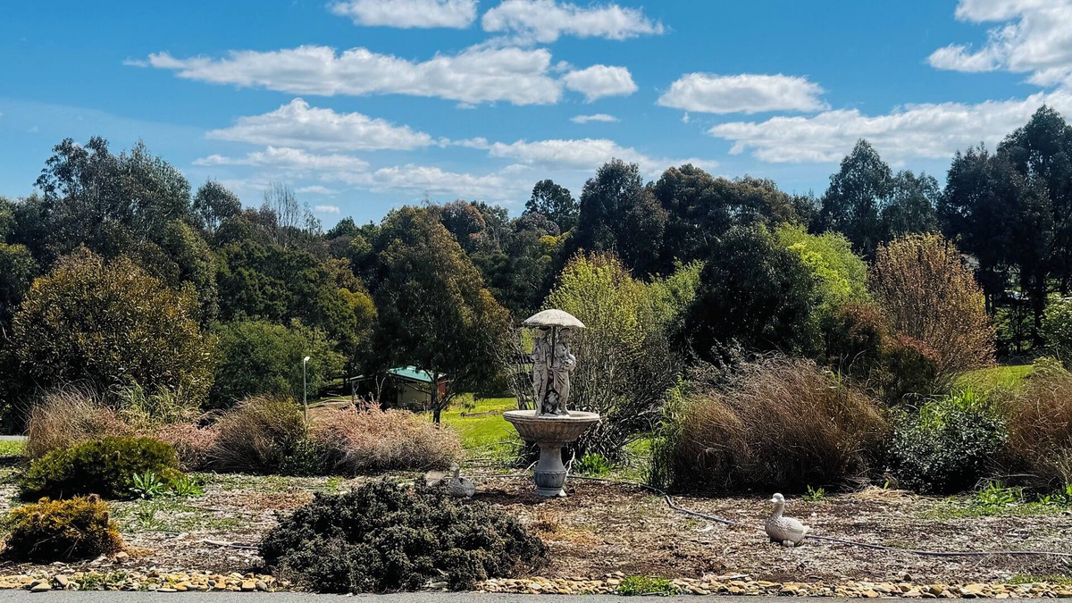 Wallan House | Alaaya where comfort, serenity, and family togetherness await.