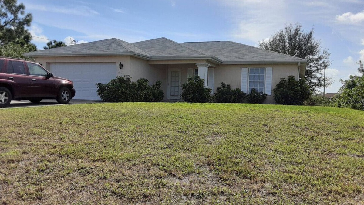 Lehigh Acres House | Alabama Rd S Rancher