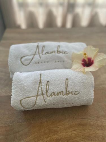 Grande Anse Apartment | Alambic de Grand Anse