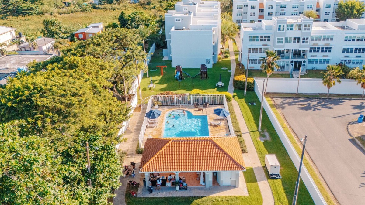 Yeguada Apartment | Alana Del Mar Penthouse near amazing beaches and steps to the pool