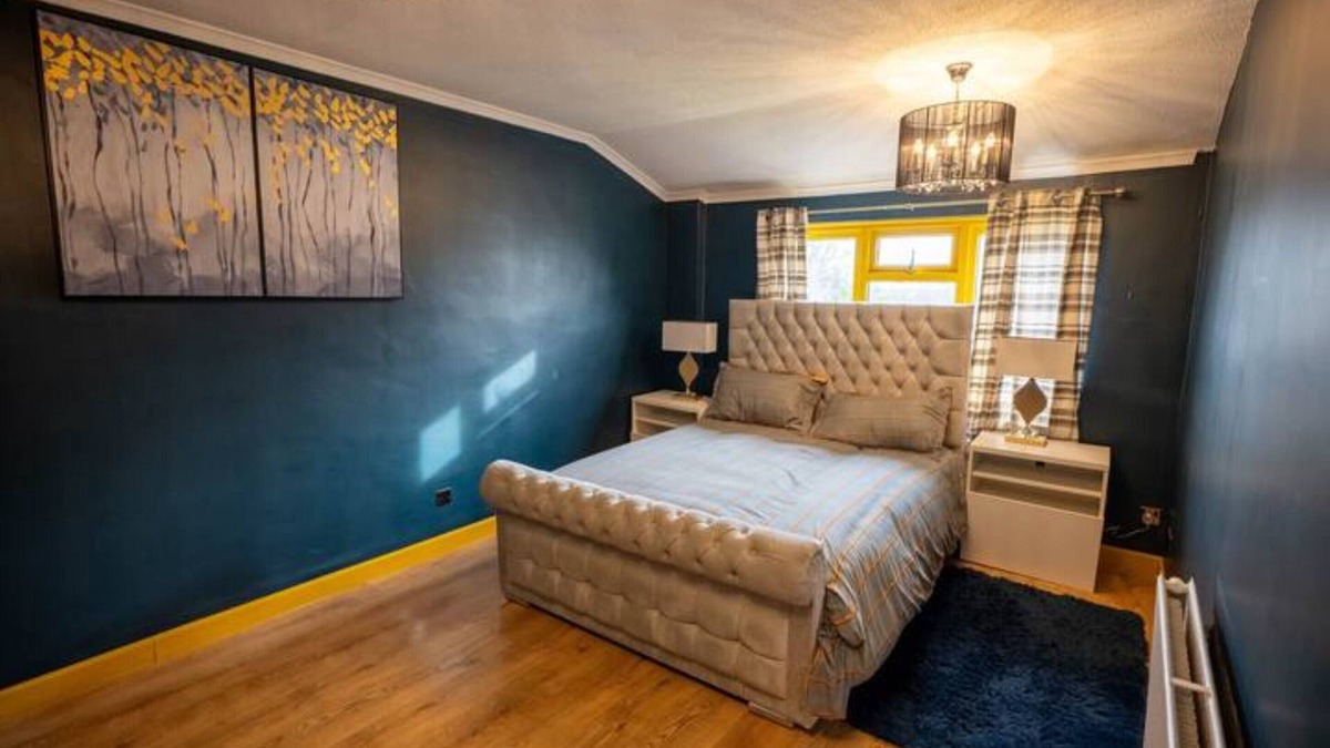 Basildon House | Alaya Home