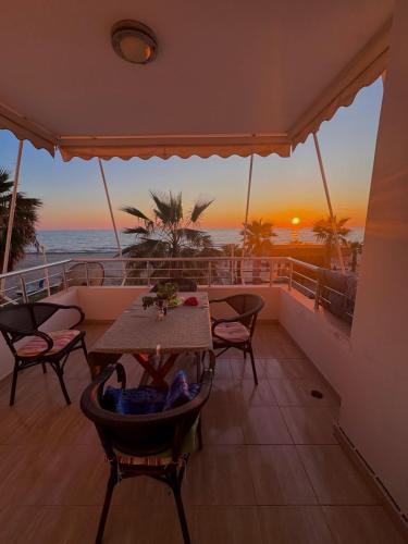 Shkembi i Kavajes Apartment | Alba Blue