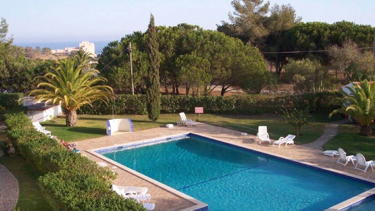 Albardeira Apartment | Albardeira Apartments, Meia Praia Lagos,luxury ground flr apart + free Wi-Fi+AL