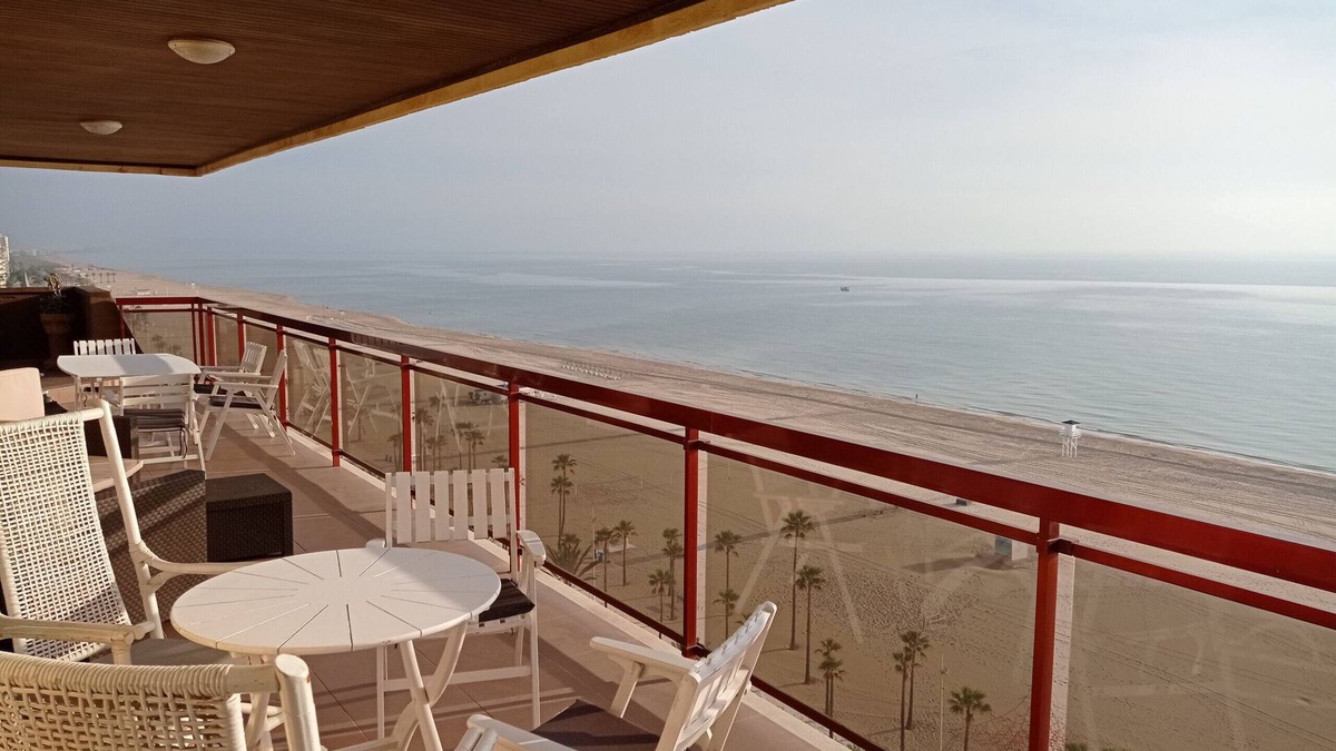 Grau i Platja Apartment | Albatros 10ºptas.19/20 Solo Familias!