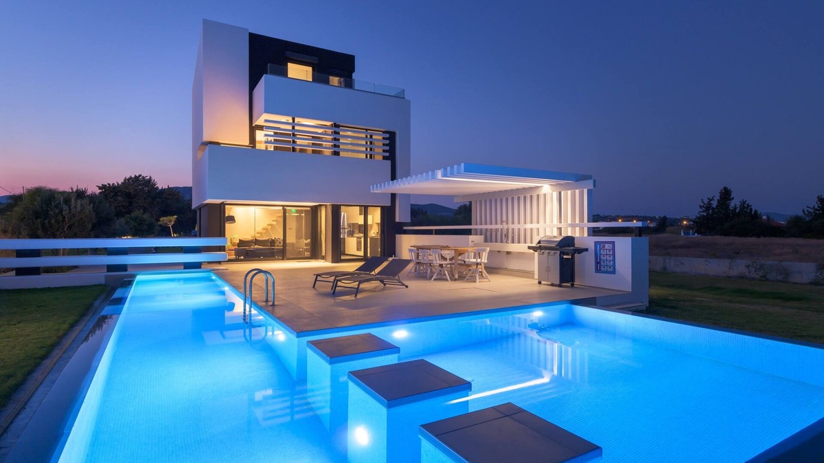 Gennadi Villa | Albatross Beach Front Villas