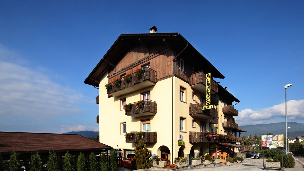 Malosco Hotel | Albergo Bucaneve