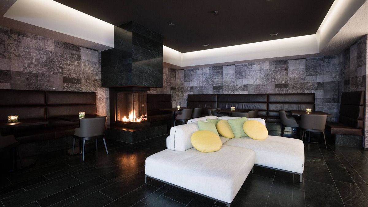 Poschiavo Hotel | Albergo Croce Bianca