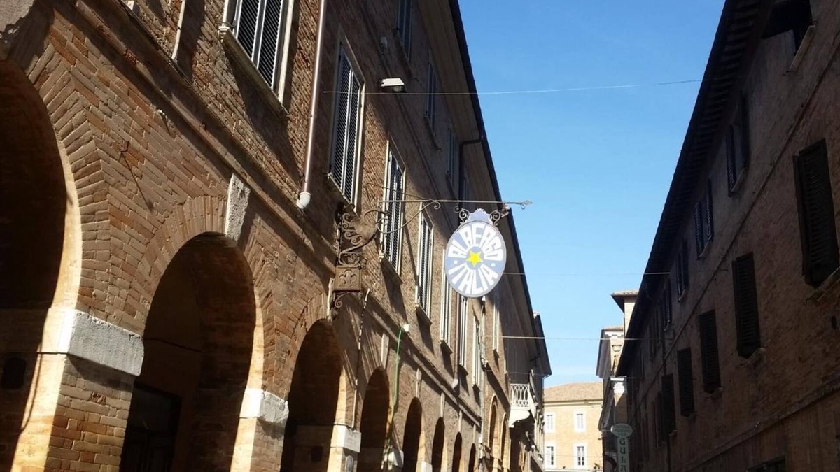 Urbino Hotel | Albergo Italia