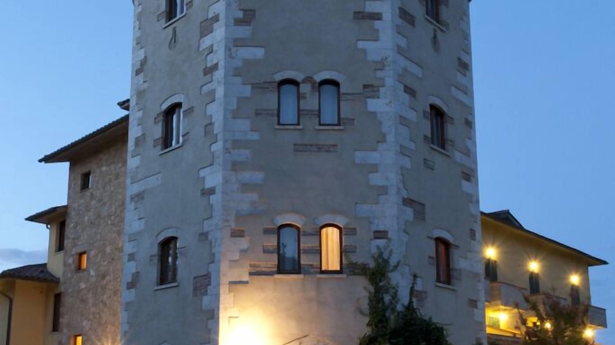 Sarteano Hotel | Albergo La Lanterna