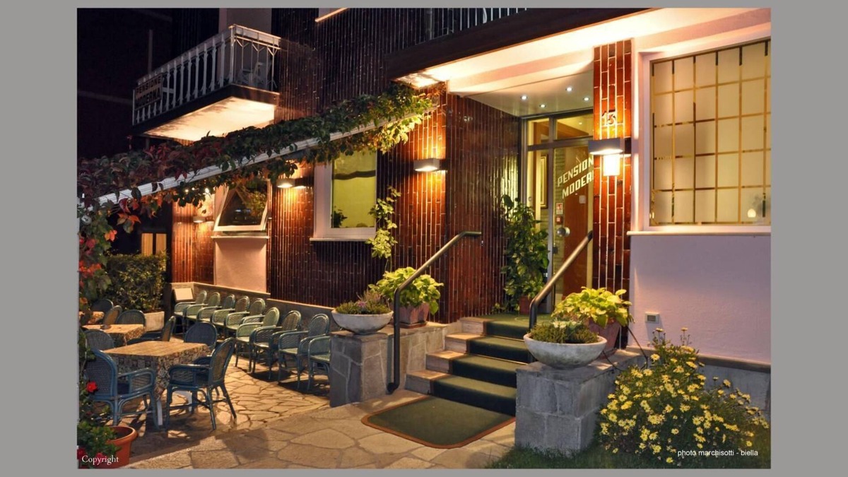 Bagni di Tabiano Hotel | Albergo Moderna