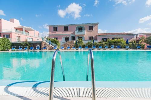 Sos Alinos Hotel | Albergo Residenziale Gli Ontani