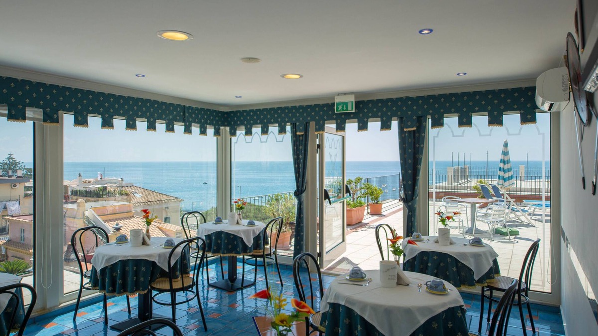 Maiori Hotel | Albergo Riviera