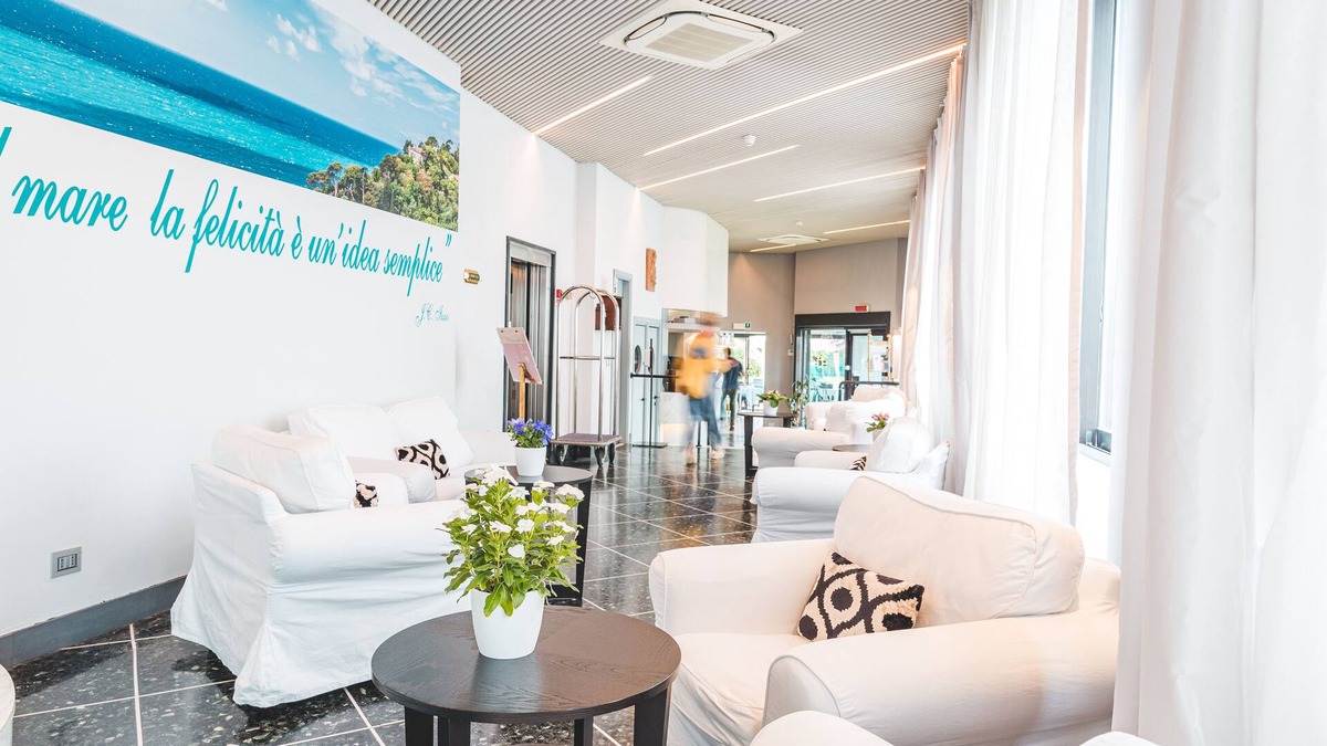 Chiavari Hotel | Albergo Santa Maria
