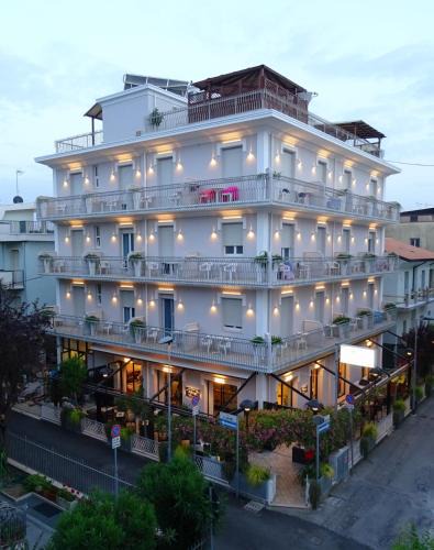 Viserba Hotel | Albergo Vittoria