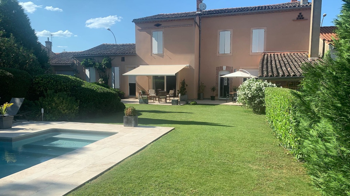 Albi House | ALBI, family house in the city center