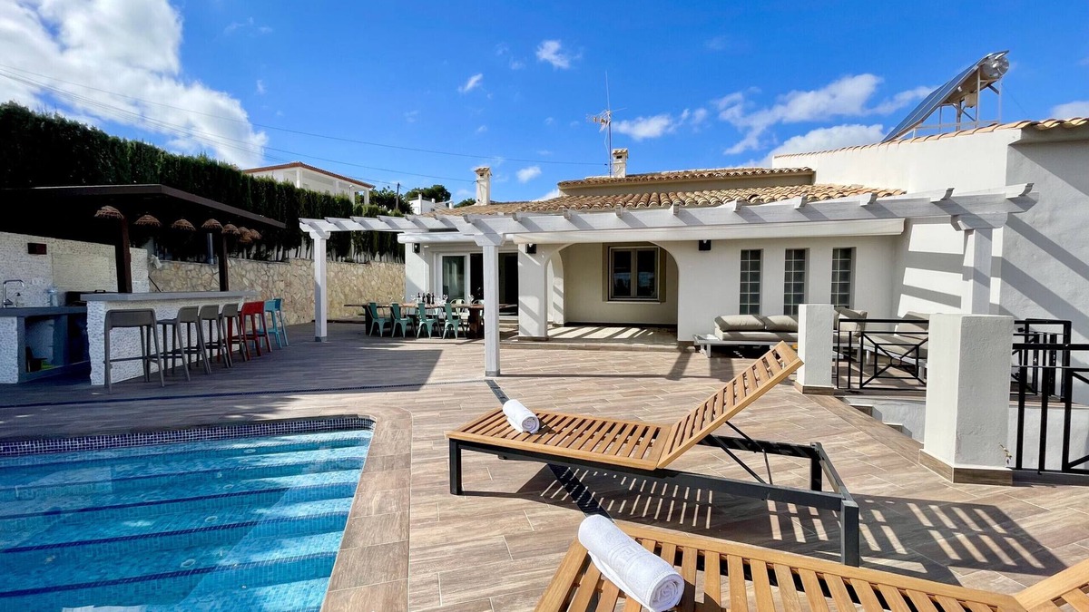 L'Alfas del Pi Villa | ALBIR & RELAX HOLIDAY VILLA R147