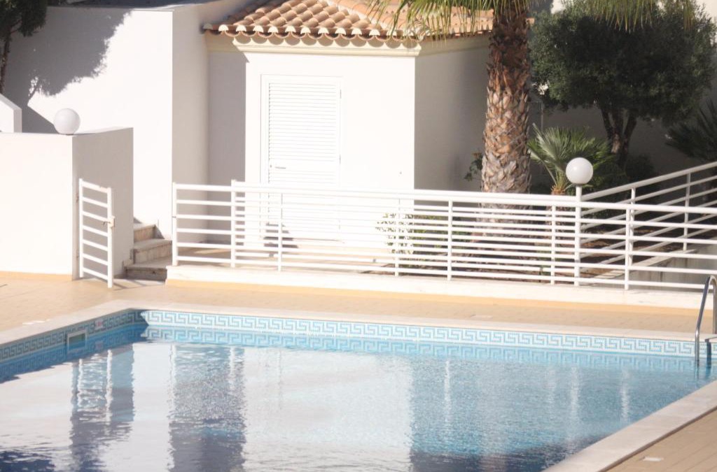 Montechoro Apartment | Albufeira Lovely new Apartment W/Pool