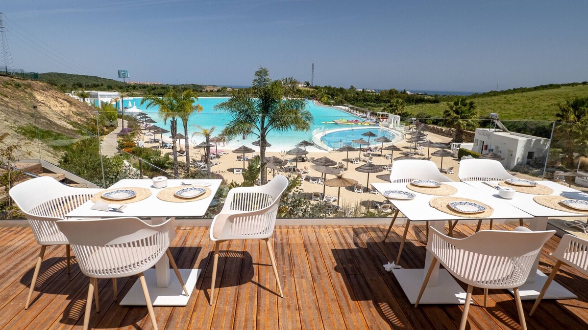 Casares Apartment | Alcazaba Lagoon 2382 Sea View