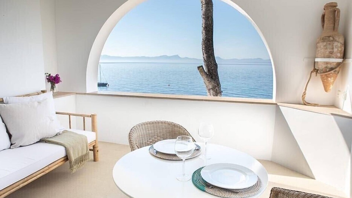 Alcanada Apartment | ALCUDIA-MALLORCA-FIRST LINE OF SEA