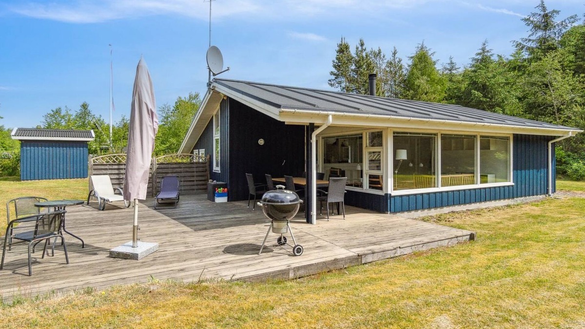 Hou House | "Aleia" - 1.6km from the sea by Interhome