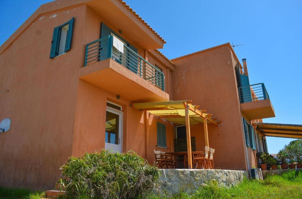 Kefalonia Apartment | Alekos Beach Houses-Sundance Beach Resort